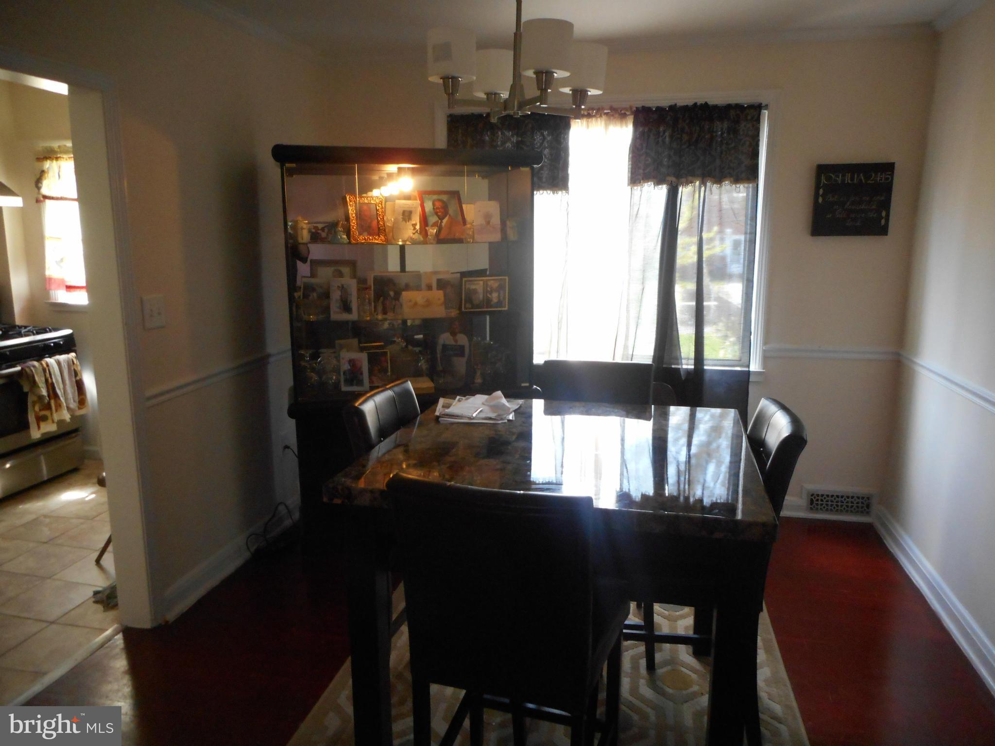 1341 Cedarcroft Road Baltimore, MD 21239 - Photo 3 of 11 Dining Room