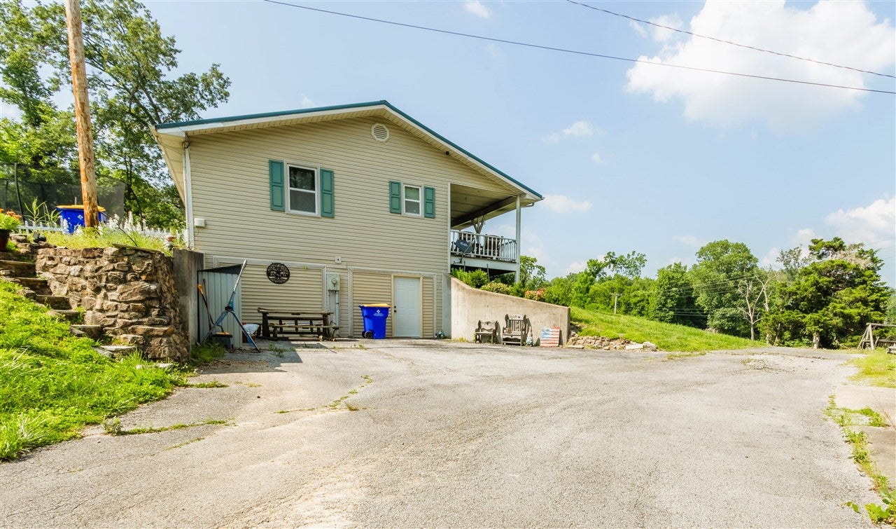 707 South Chalybeate Road Smiths Grove, KY 42171 - Photo 32 of 37 Gallery Image 32