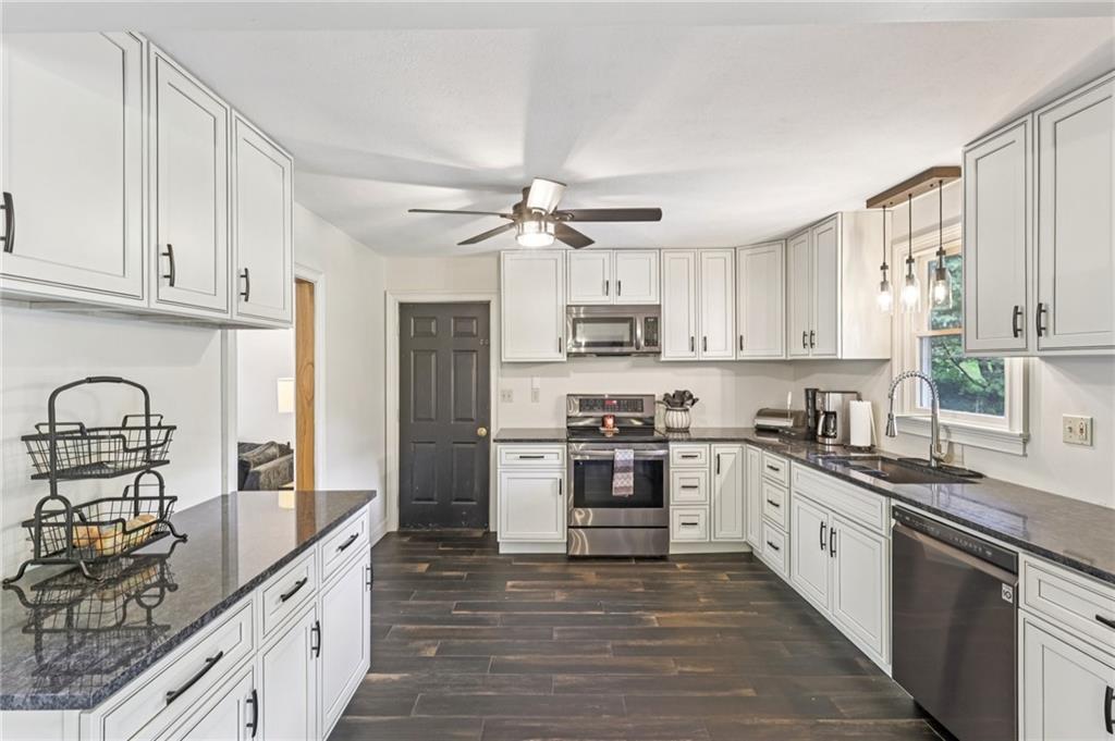 844 Shenango Road Beaver Falls, PA 15010 - Photo 14 of 50 Gallery Image 14