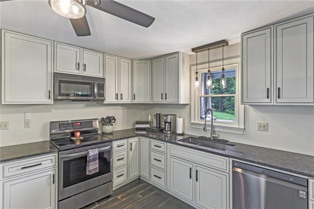 844 Shenango Road Beaver Falls, PA 15010 - Photo 15 of 50 Gallery Image 15