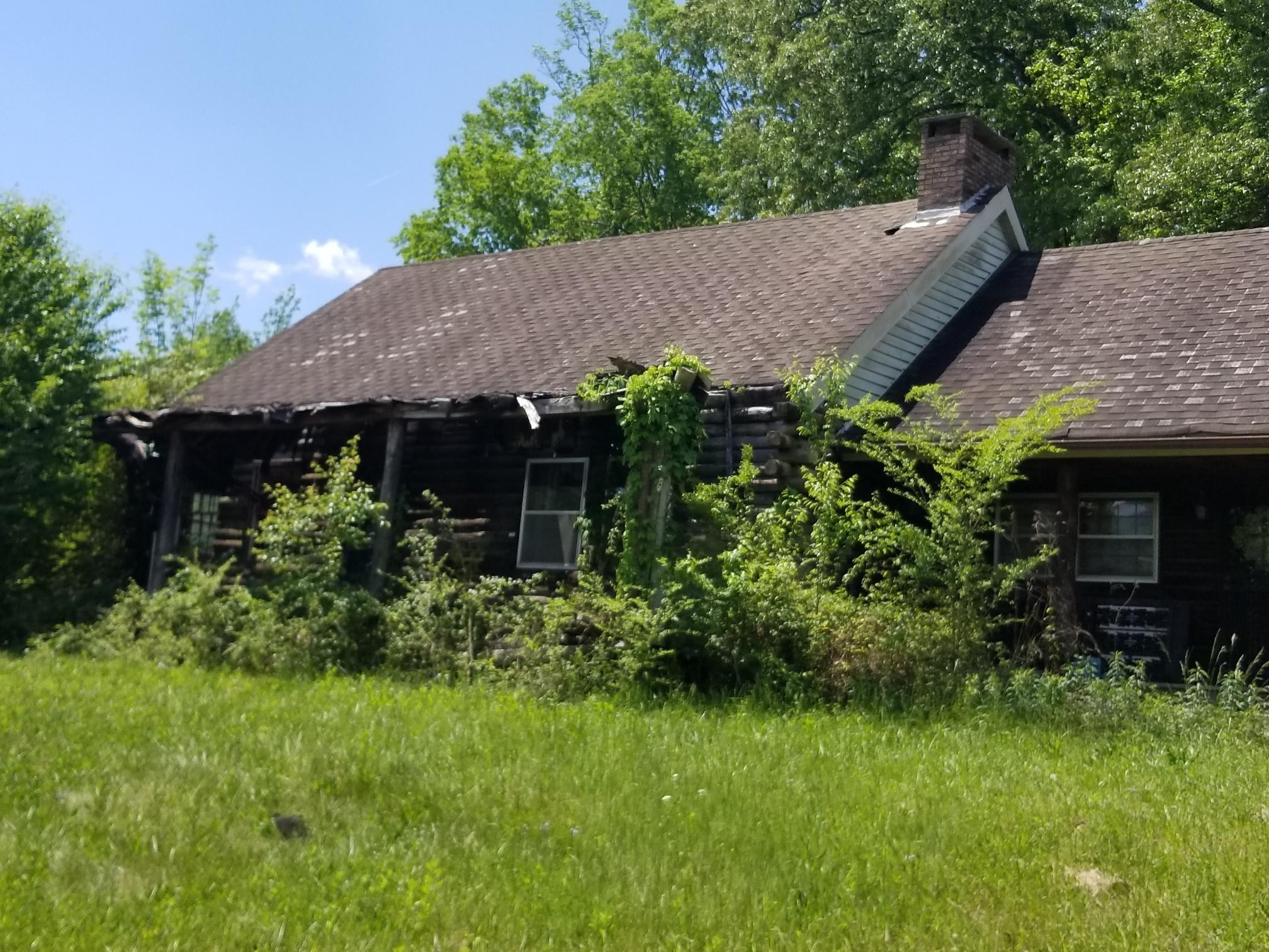 47 Francis Spring Road Whitwell, TN 37397 - Photo 3 of 8 Gallery Image 3