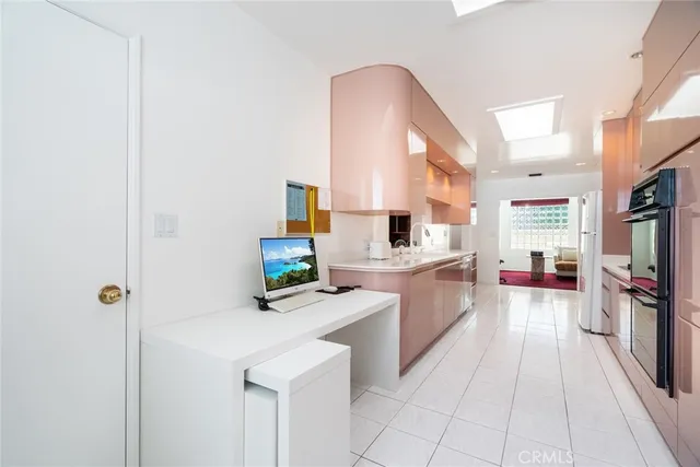 $1,422,500 | 900 North California Street, Burbank, CA 91505