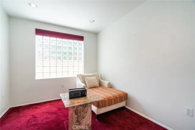 $1,422,500 | 900 North California Street, Burbank, CA 91505