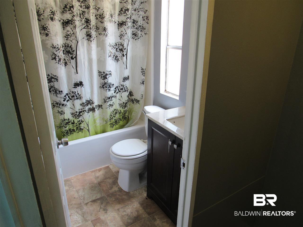 11161 Weeks Road Foley, AL 36535 - Photo 18 of 20 Bathroom 2