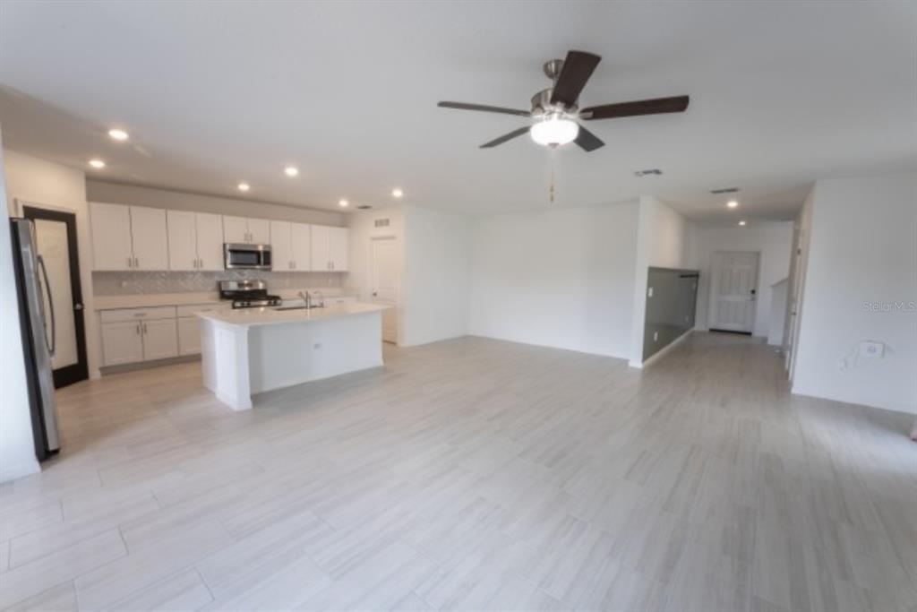 1782 Lanier Road Zephyrhills, FL 33541 - Photo 7 of 31