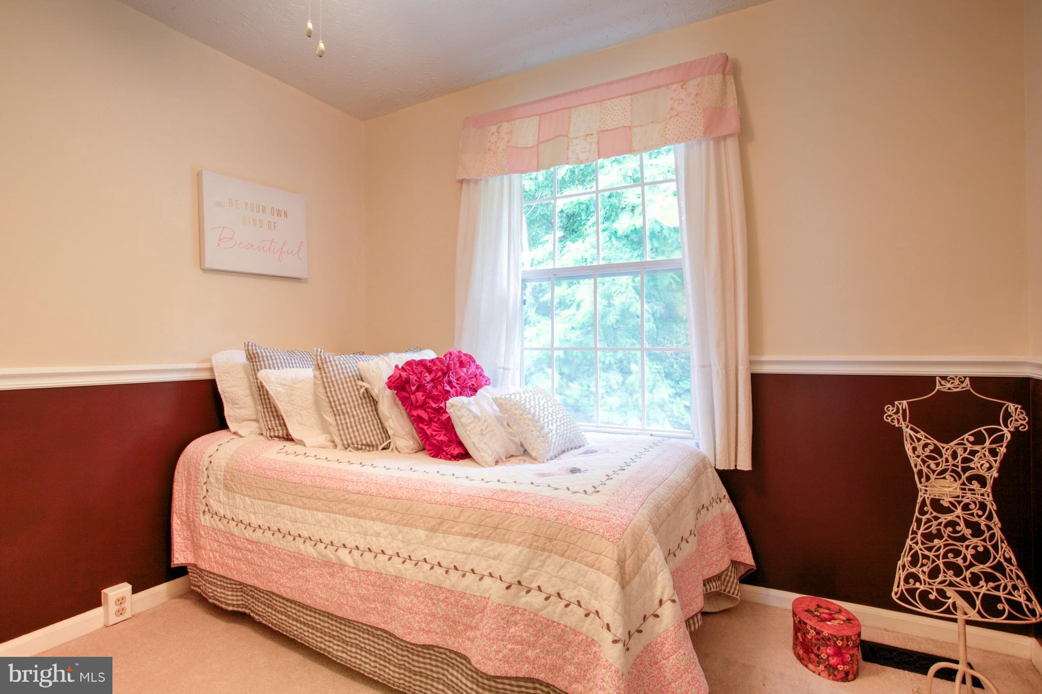 1493 Autumn Ridge Circle Reston, VA 20194 - Photo 17 of 25 Bedroom