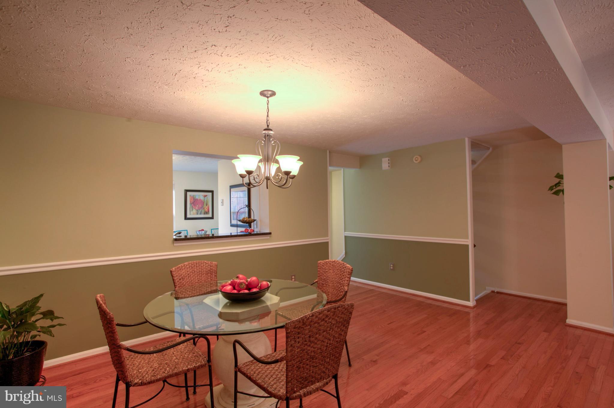 1493 Autumn Ridge Circle Reston, VA 20194 - Photo 6 of 25 Dining Room