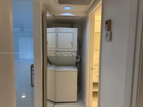 $2,050 | 12600 Southwest 5th Court, Unit 108L, Pembroke Pines, FL 33027