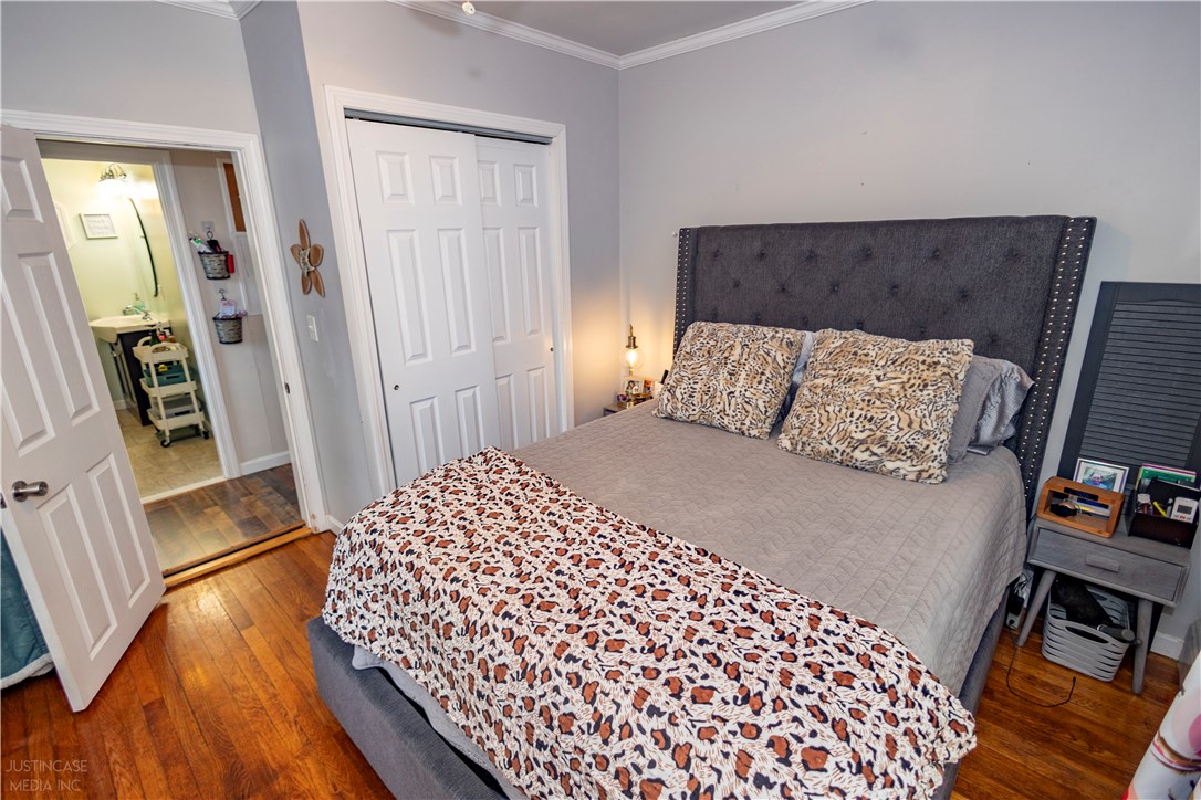 136 Aborn Avenue Warwick, RI 02888 - Photo 21 of 44