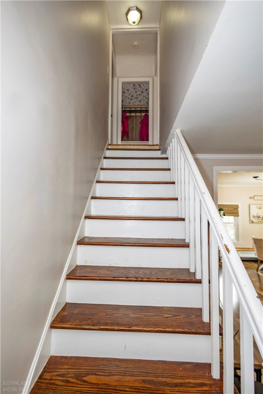 136 Aborn Avenue Warwick, RI 02888 - Photo 24 of 44