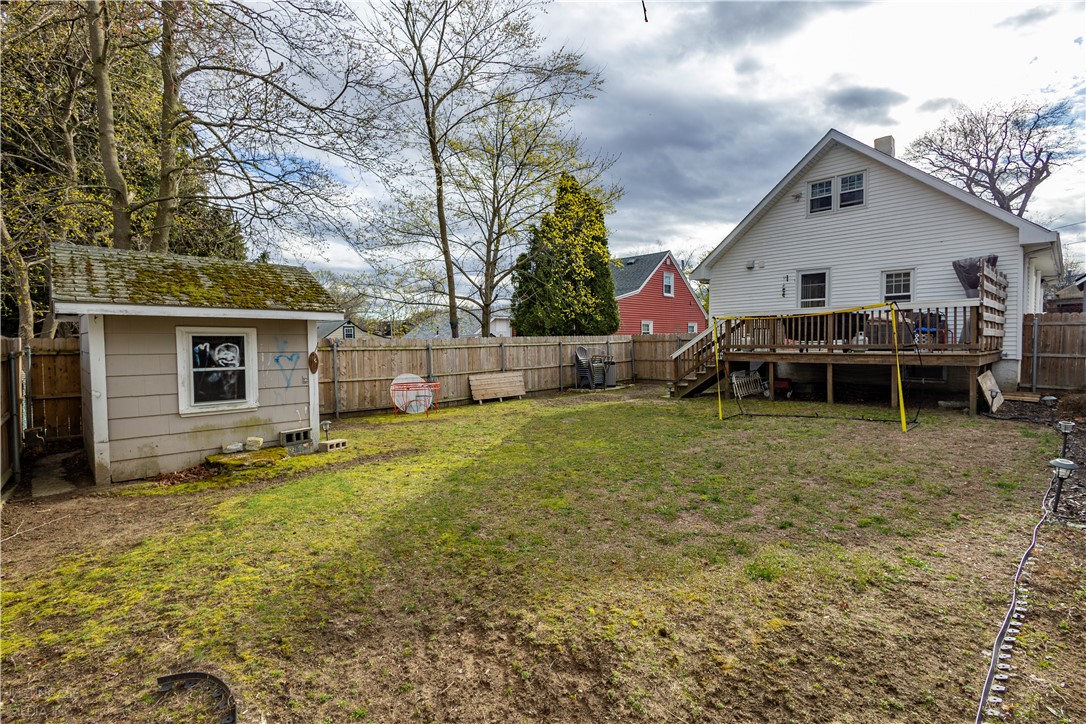 136 Aborn Avenue Warwick, RI 02888 - Photo 38 of 44