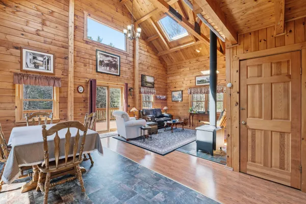 $400,000 | 226 Valley Road, Haverhill, NH 03785