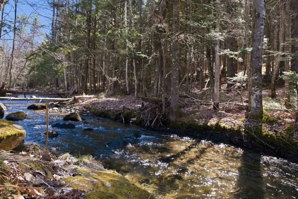 $400,000 | 226 Valley Road, Haverhill, NH 03785
