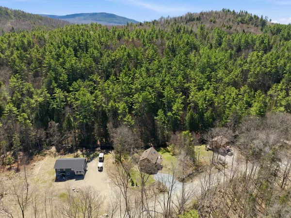 $400,000 | 226 Valley Road, Haverhill, NH 03785