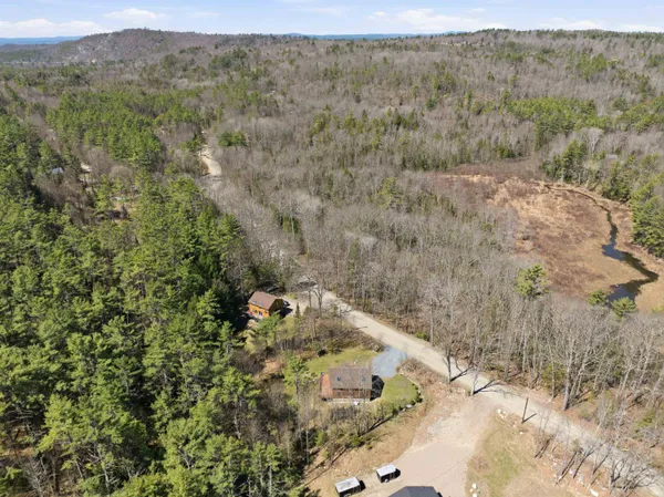 $400,000 | 226 Valley Road, Haverhill, NH 03785