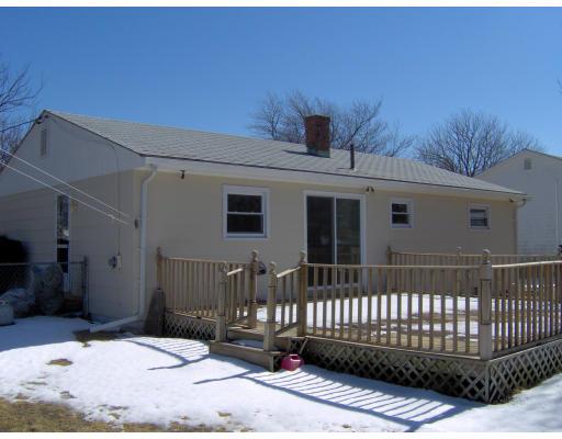 153 Burgess Road Somerset, MA 02726 - Photo 3 of 20 Gallery Image 3