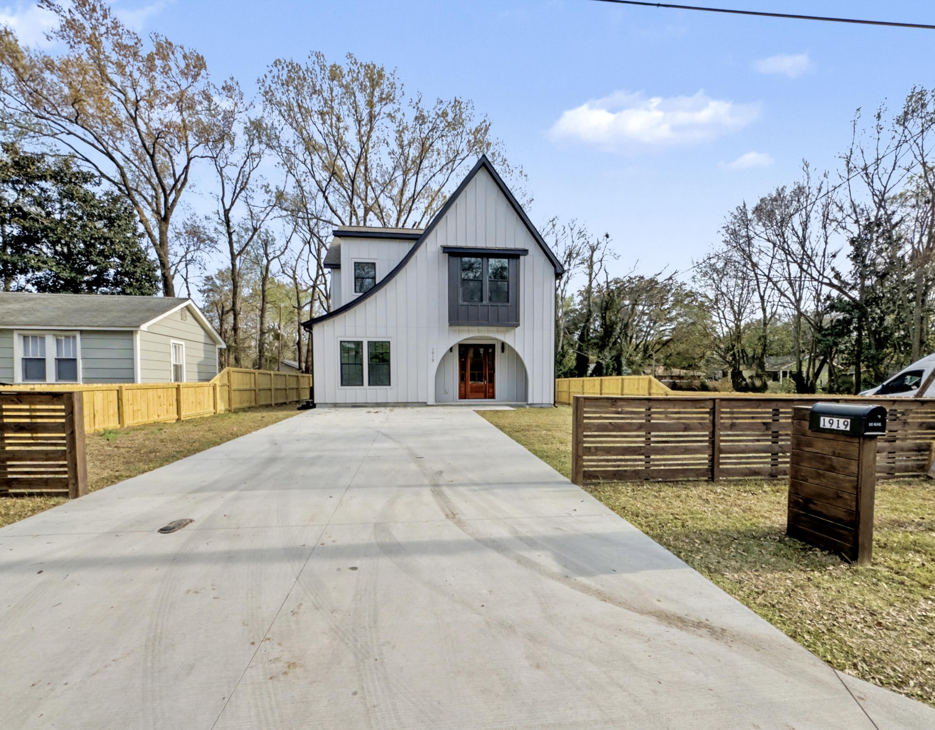 1919 Harper Street North Charleston, SC 29406 - Photo 1 of 61 IMG_6410