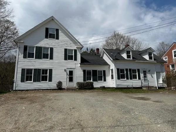 $1,900 | 30 Main Street, Bennington, NH 03442