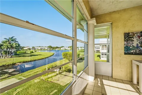 $170,000 | 379 North Grove Isle Circle, Unit 379, Vero Beach, FL 32962