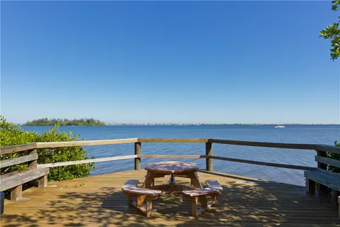 $170,000 | 379 North Grove Isle Circle, Unit 379, Vero Beach, FL 32962