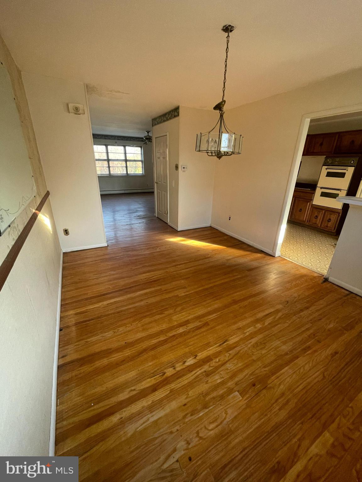 11004 East Keswick Road Philadelphia, PA 19154 - Photo 5 of 17 Gallery Image 5