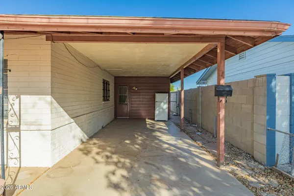 $299,990 | 2231 North 28th Street, Phoenix, AZ 85008