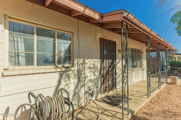 $299,990 | 2231 North 28th Street, Phoenix, AZ 85008