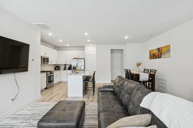 $1,975 | 2746 Fordham Street, Columbia, TN 38401