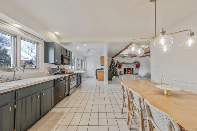 $599,990 | 114 Monroe Avenue, Patchogue, NY 11772