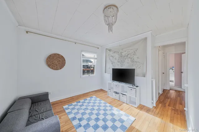 $599,990 | 114 Monroe Avenue, Patchogue, NY 11772