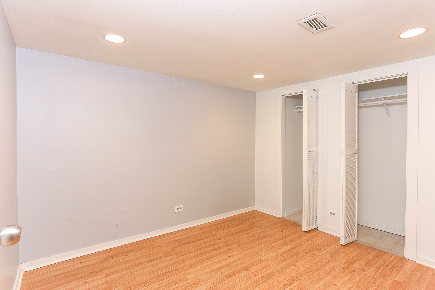 40 East 9th Street, Unit 408 Chicago, IL 60605 - Photo 15 of 37