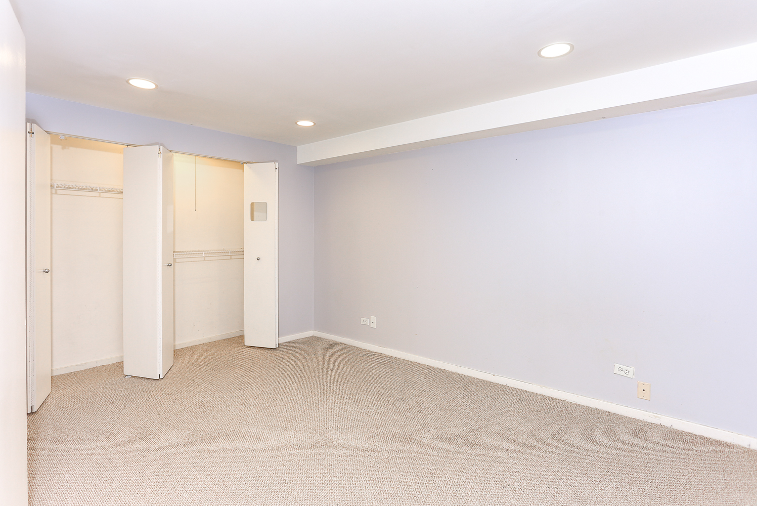 40 East 9th Street, Unit 408 Chicago, IL 60605 - Photo 18 of 37