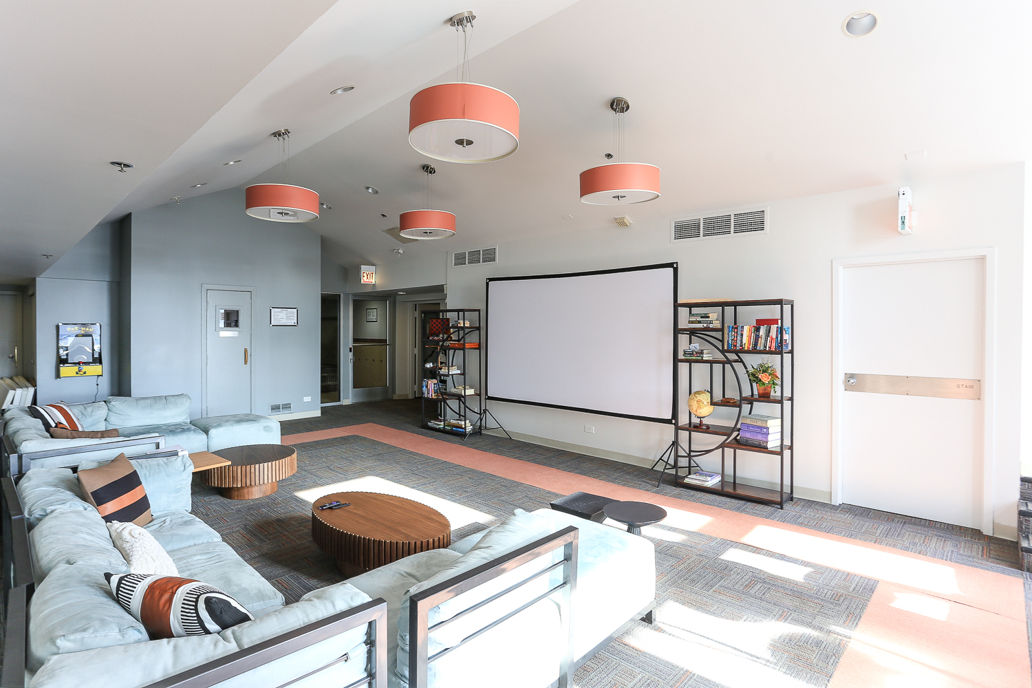 40 East 9th Street, Unit 408 Chicago, IL 60605 - Photo 26 of 37