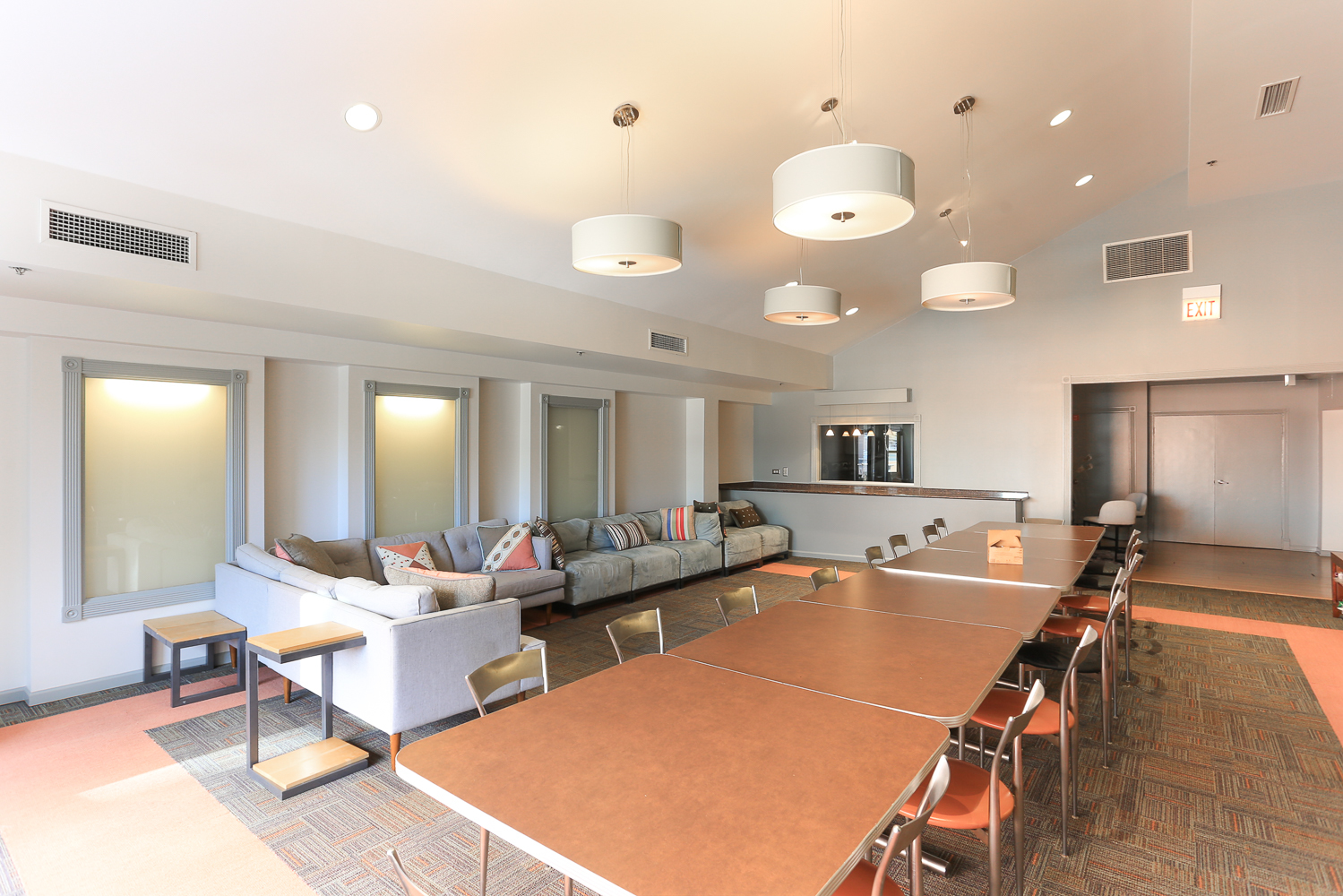 40 East 9th Street, Unit 408 Chicago, IL 60605 - Photo 28 of 37