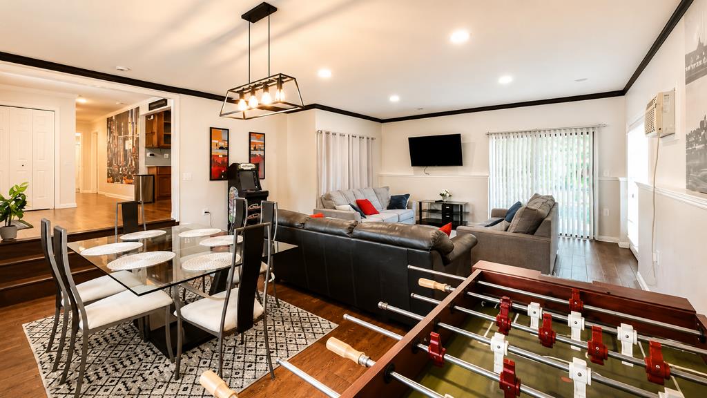 1281 Traynor Road Concord, CA 94520 - Photo 7 of 41 a living room with furniture and a flat screen tv