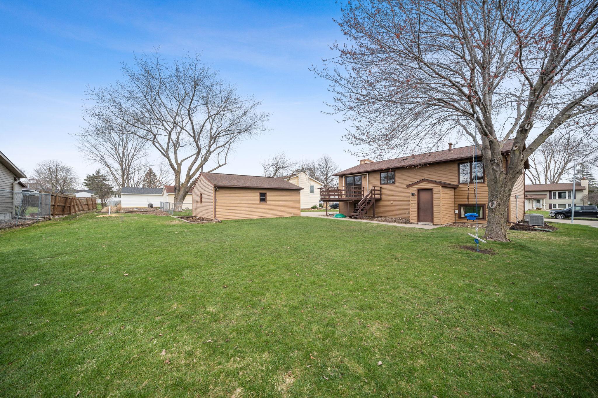 604 17 1/2 Street Southeast Rochester, MN 55904 - Photo 25 of 26 Gallery Image 25