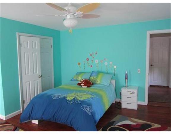 116 Ruggles Street Westborough, MA 01581 - Photo 6 of 18 Gallery Image 6