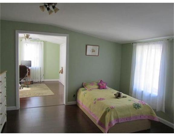 116 Ruggles Street Westborough, MA 01581 - Photo 9 of 18 Gallery Image 9