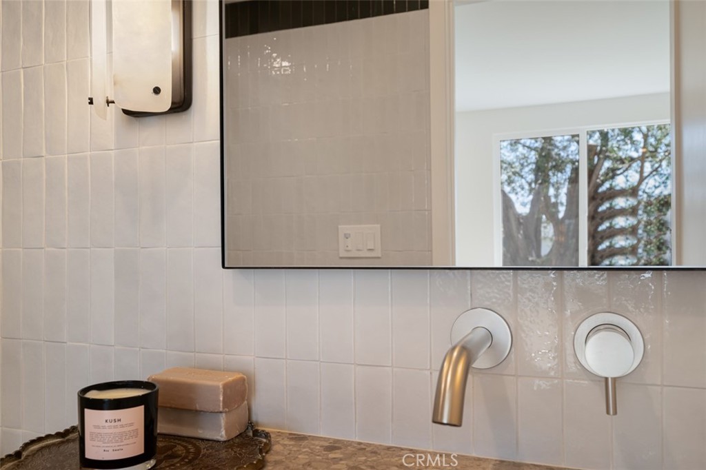 2880 Clubhouse Road Costa Mesa, CA 92626 - Photo 25 of 54