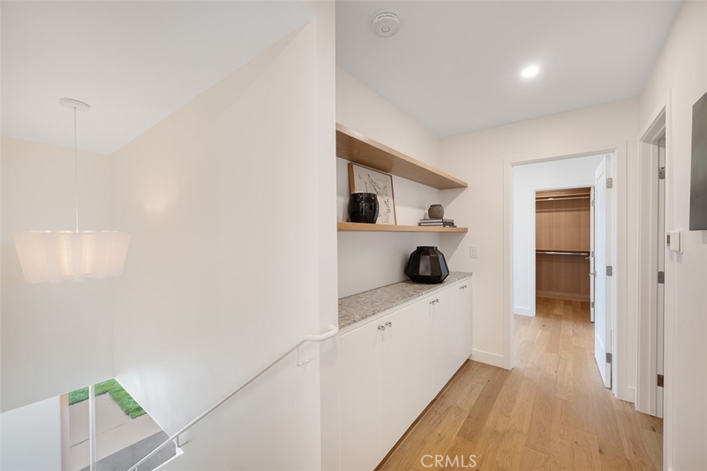 2880 Clubhouse Road Costa Mesa, CA 92626 - Photo 31 of 54