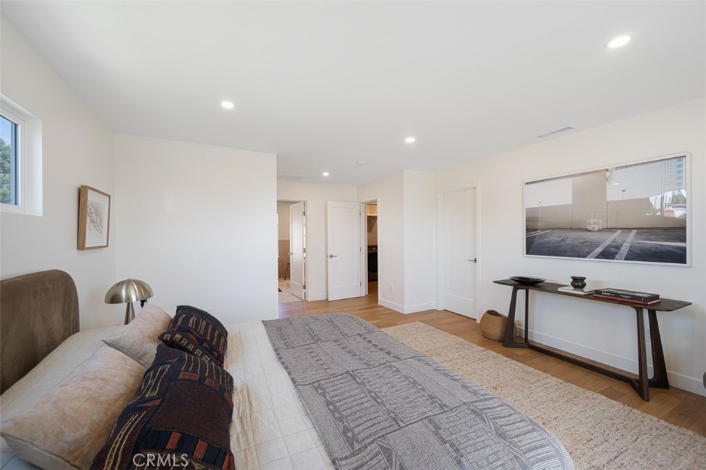 2880 Clubhouse Road Costa Mesa, CA 92626 - Photo 34 of 54