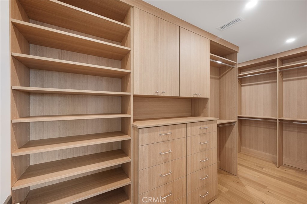 2880 Clubhouse Road Costa Mesa, CA 92626 - Photo 38 of 54