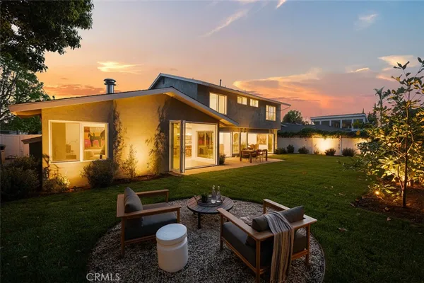 $3,295,000 | 2880 Clubhouse Road, Costa Mesa, CA 92626