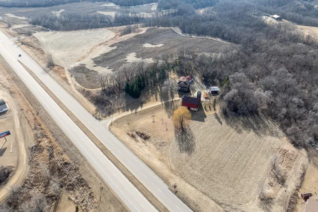 $1,500,000 | Xxxx Xxxx Skyline Heights, Red Wing, MN 55066