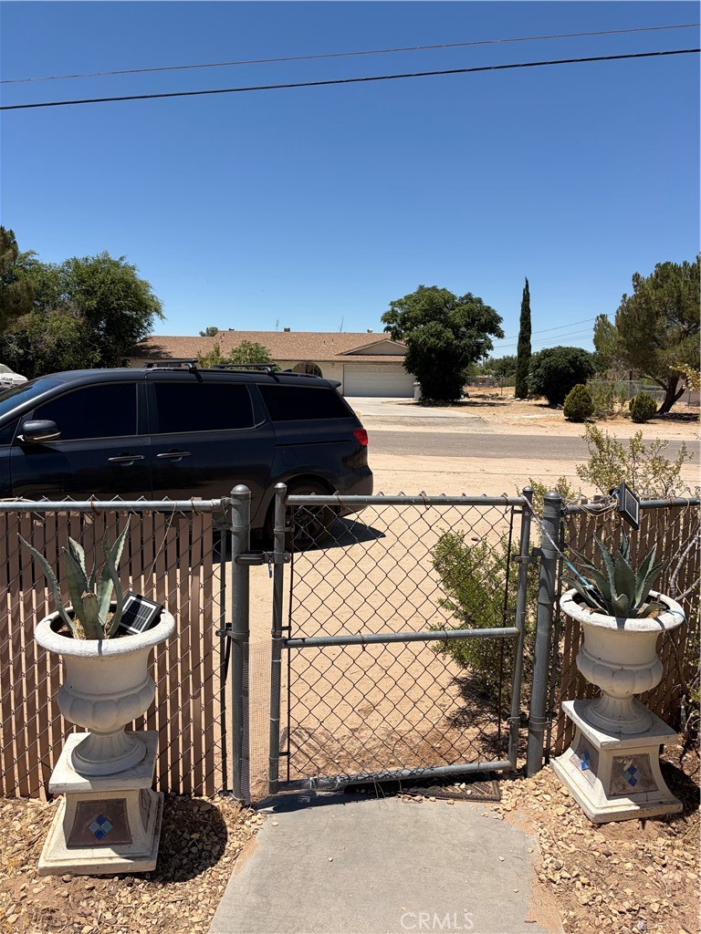 10623 4th Hesperia, CA 92345 - Photo 17 of 54