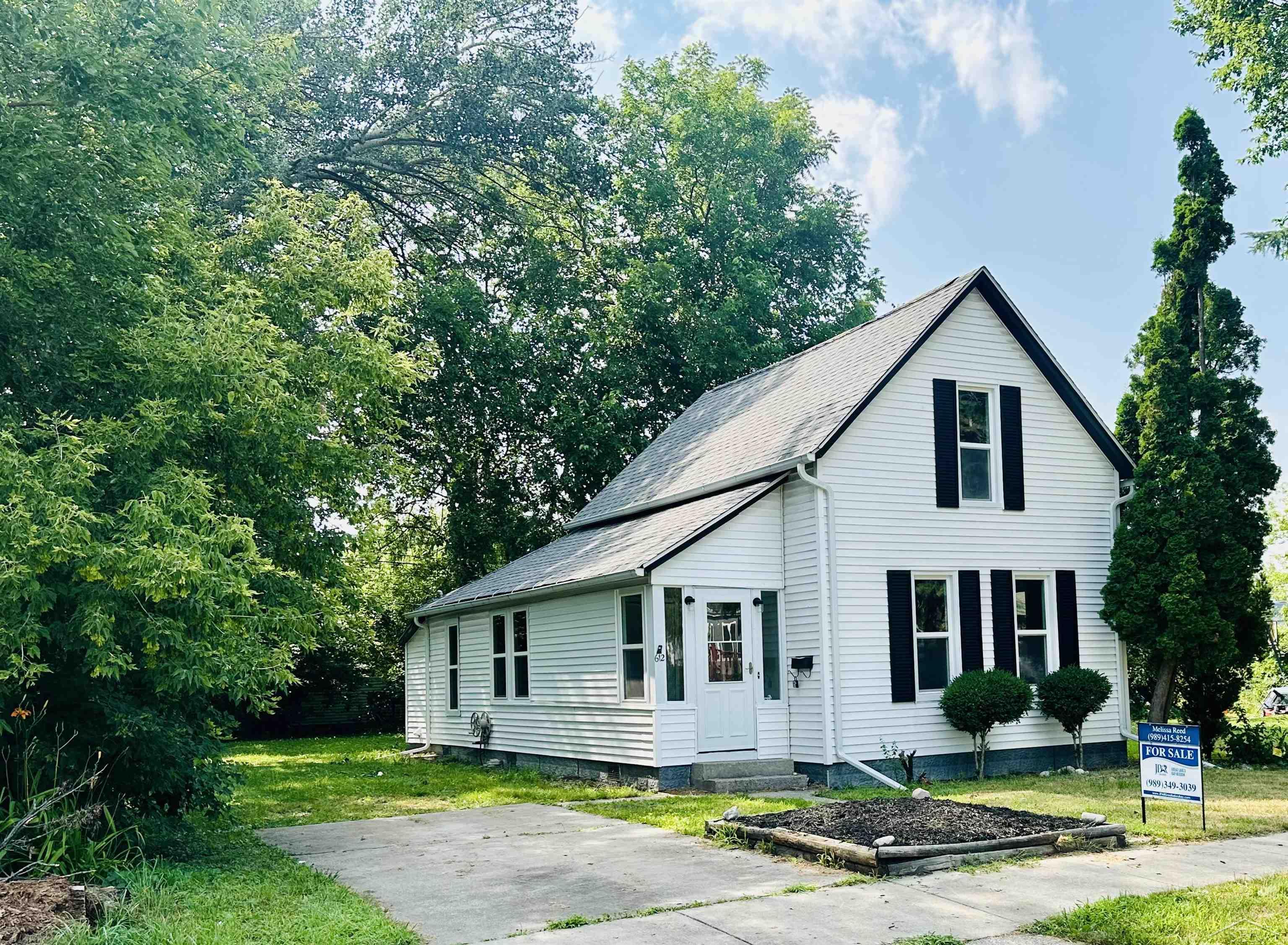612 Webster Street Bay City, MI 48708 - Photo 1 of 32