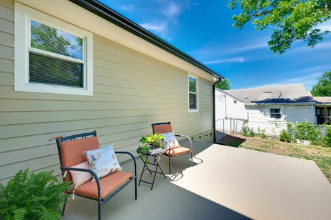 $424,000 | 909 Oneida Avenue, Nashville, TN 37207