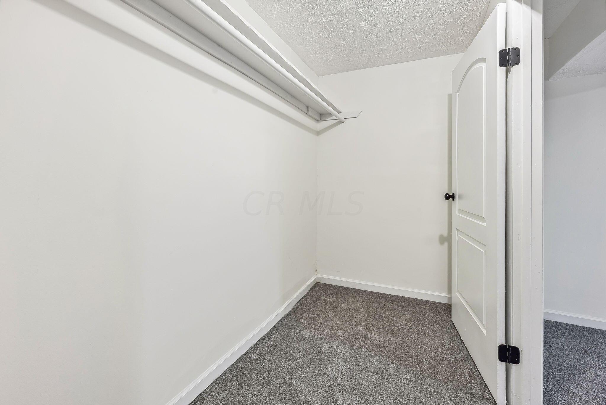 1822 Newfield Road Columbus, OH 43209 - Photo 26 of 33 24-web-or-mls-1822-newfield-rd