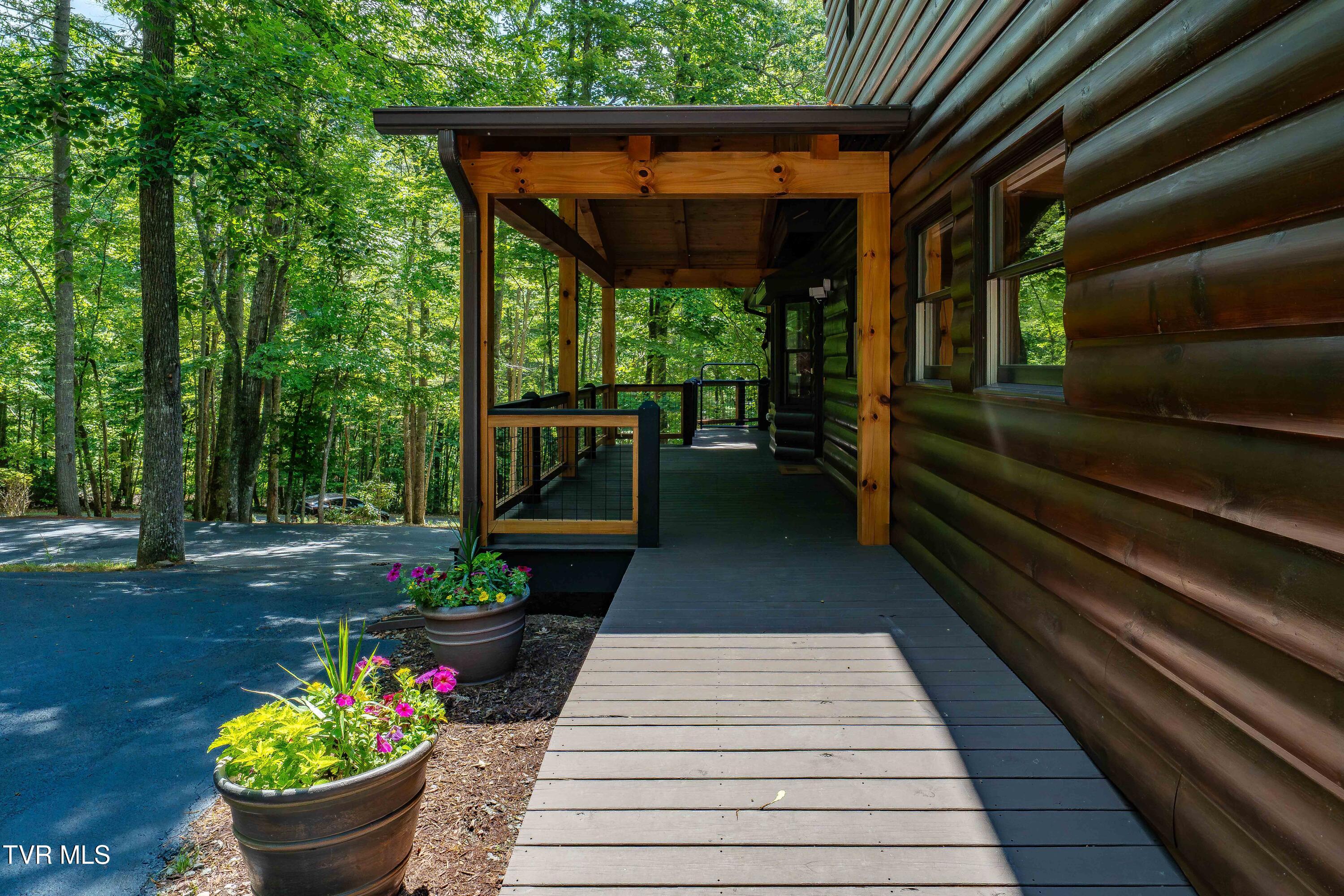 191 Bear Ridge Drive Butler, TN 37640 - Photo 50 of 80 191 Bear Ridge Dr (11 of 80)