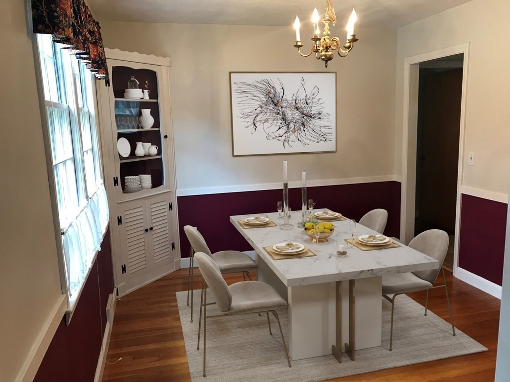 21 Susan Road Marlborough, MA 01752 - Photo 3 of 11 Gallery Image 3